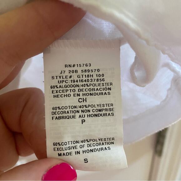 CHAMPION • White Short Sleeve Logo Tee T-Shirt - Picture 5 of 6